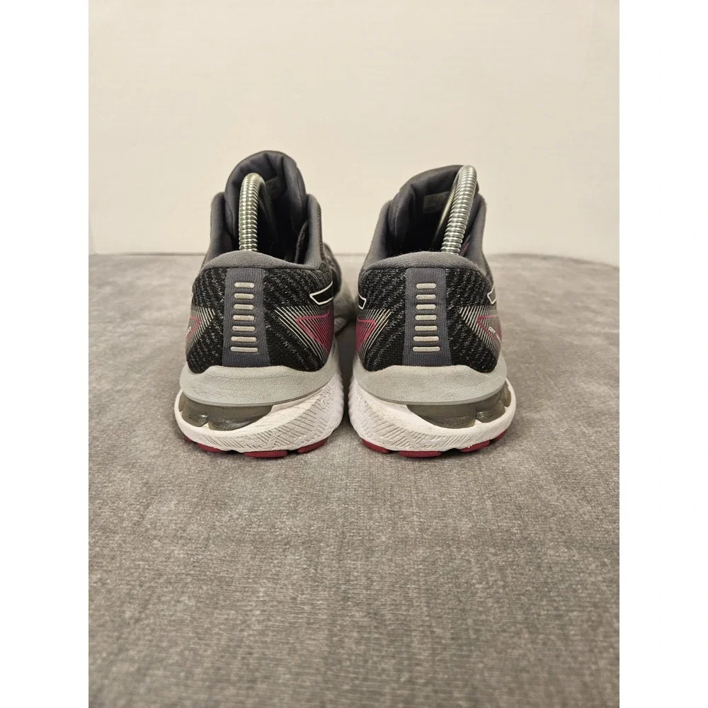 Asics 📋 item